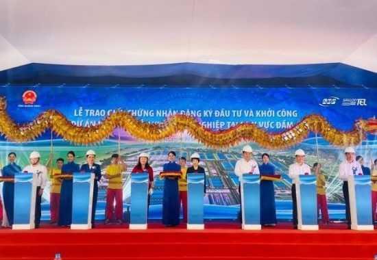 Khởi công tổ hợp dự án nhà máy điện tử Quảng Yên